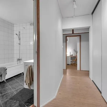 Urban Architectural Retreat